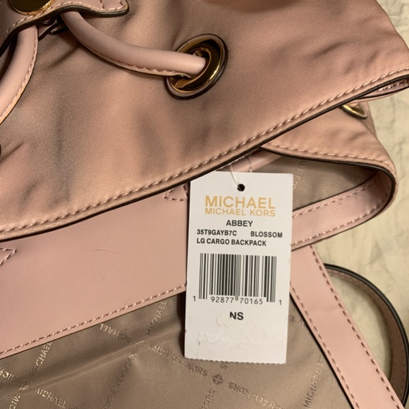 Backpack - Picture 5 of 5